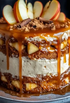 Bratapfeltorte mit Orangen-Zimt-Creme und Karamell-Drip
